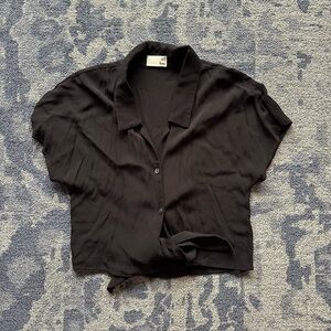 Aritzia Wilfred Free THE TIE-FRONT BLOUSE, size XS